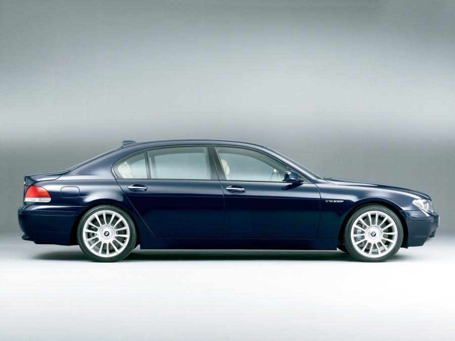  BMW 760iL Individual Yachtline Concept 2002 года  (фото 2 из 16)